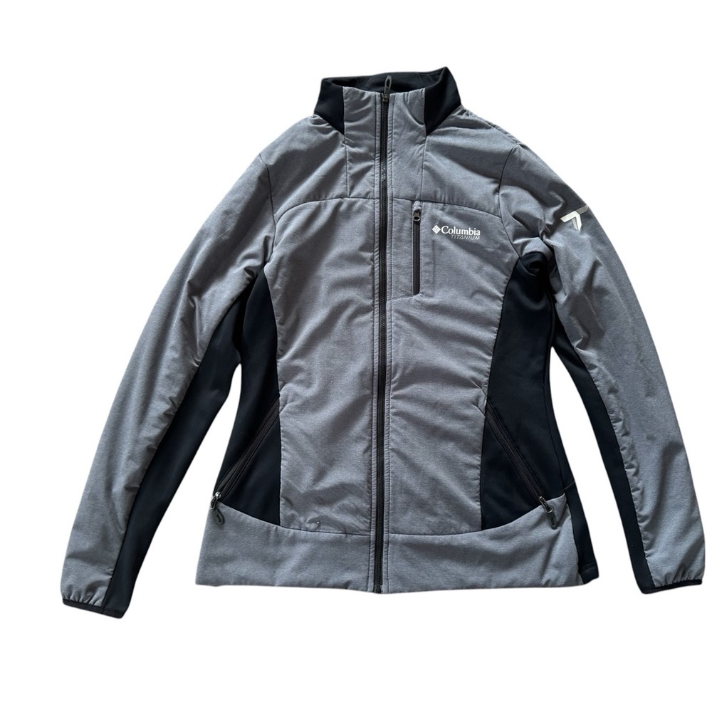 Columbia Titanium Women’s Small Gray Black Softshell Jacket Full Zip Stretch